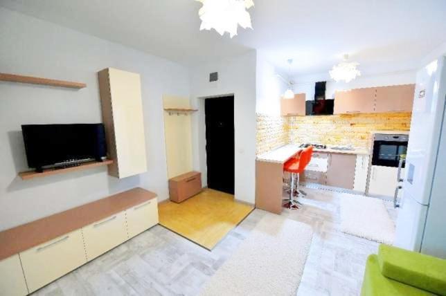 Charm 2 Palas Apartment Iasi Buitenkant foto