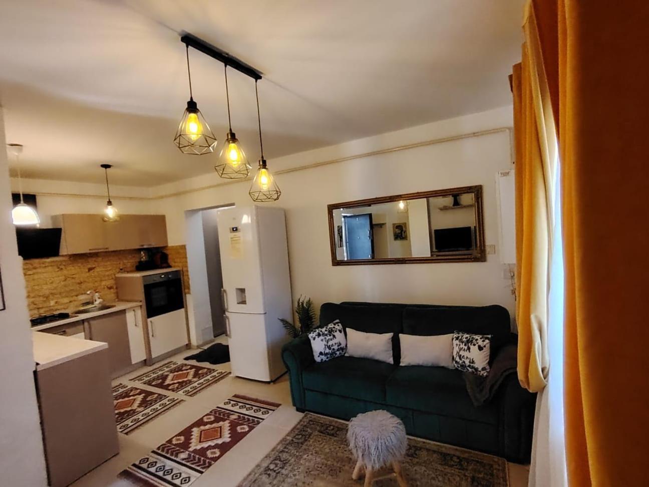 Charm 2 Palas Apartment Iasi Buitenkant foto